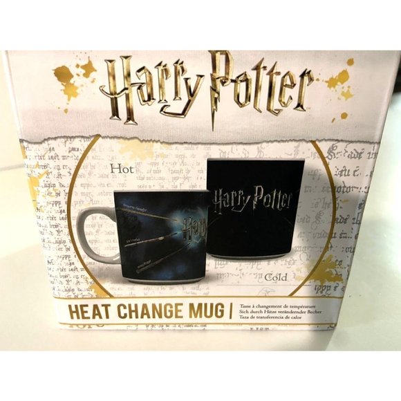Harry Potter Heat Changing Mug Hot and Cold. Taza - Picture 2 of 7